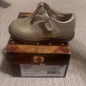 FootMates Cream T-Strap Dress Shoes with Perforated Design